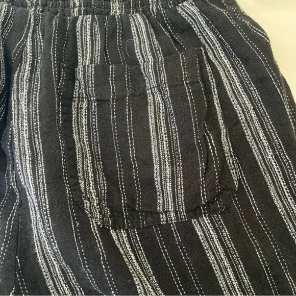 Briggs | New Black Striped Linen Blend Pull On Shorts, Small - Picture 6 of 8